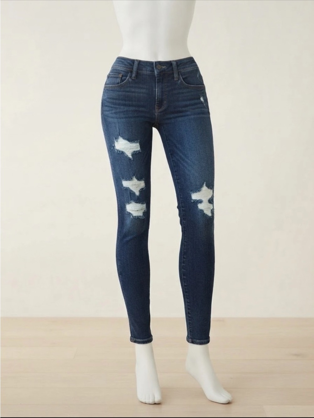 American Eagle Distressed Skinny Jeans Ripped Knees Thighs - Size 00